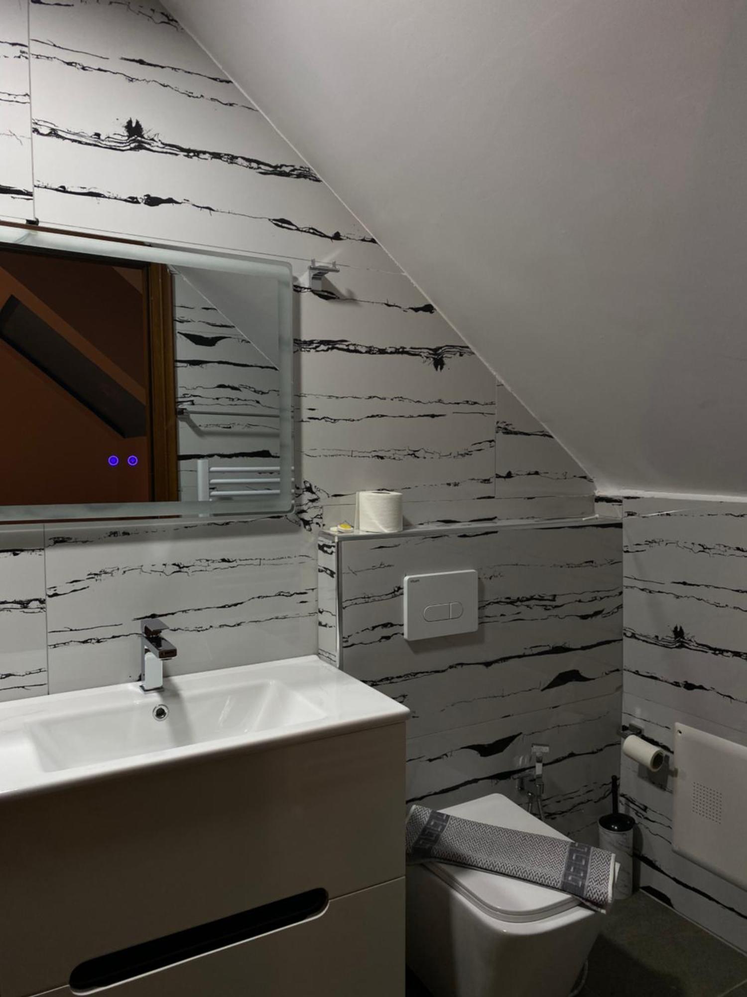 Gegest Hotel Теті Екстер'єр фото